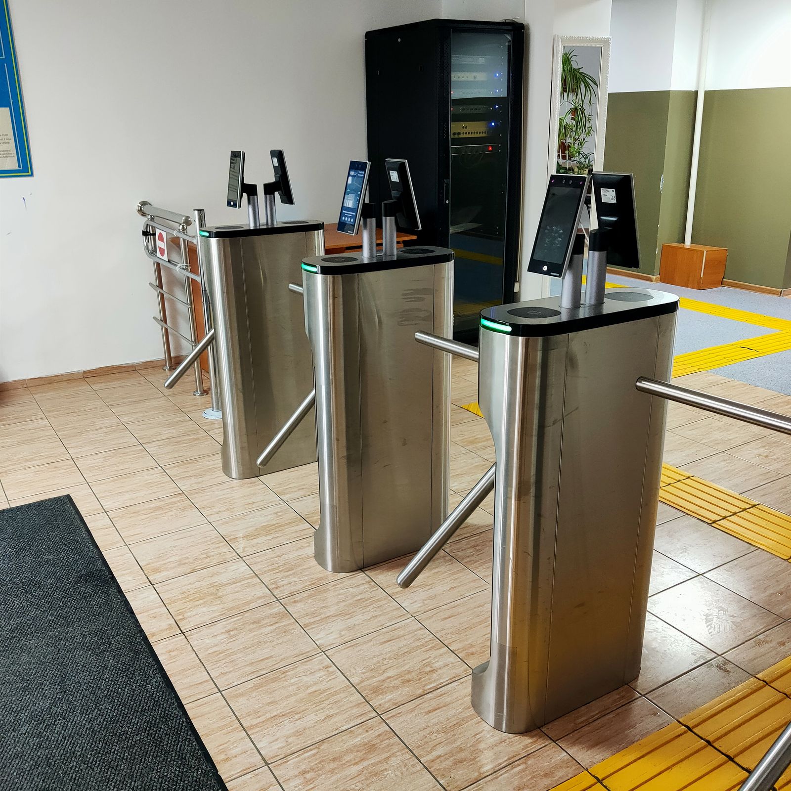 Общежитие - фото 1